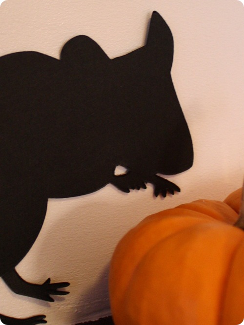 "Falling" Up the Stairs {Fall Decor!} Thrifty Decor Chick Thrifty DIY, Decor and Organizing